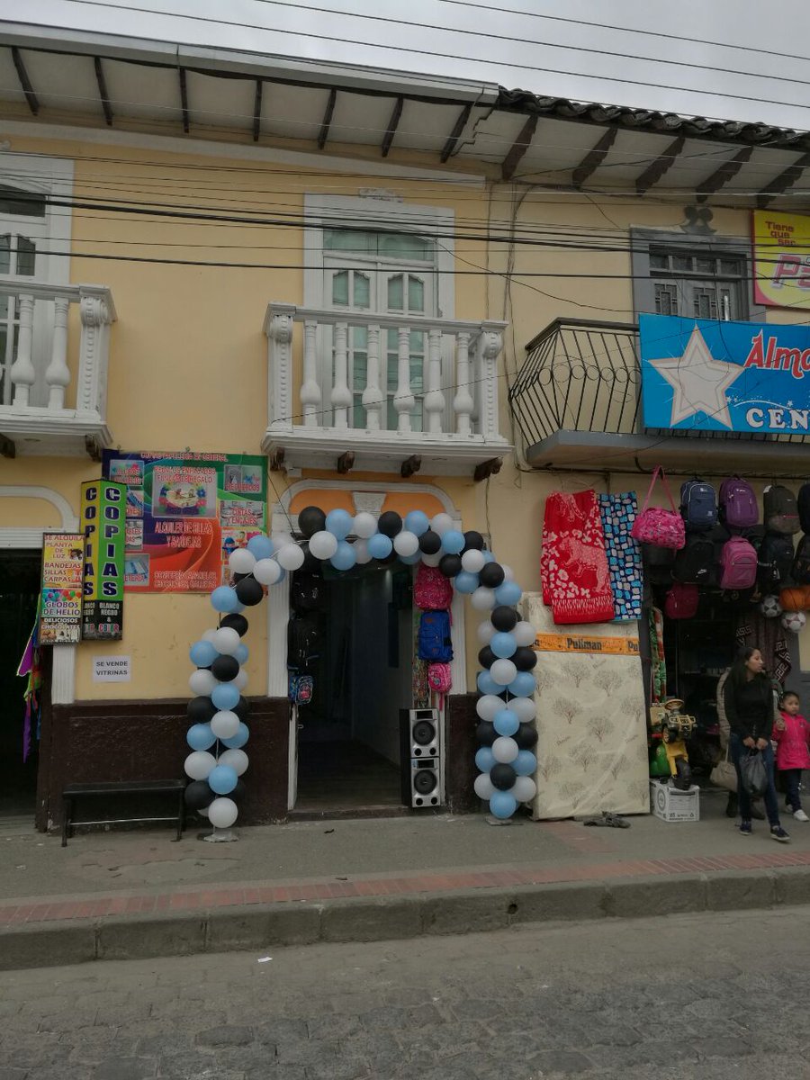VVictoria0418's tweet photo. Variedades Victoria, visítenos en la ciudad de San Gabriel, grandes descuentos por inauguración!!! https://t.co/7VPFhKNZ43