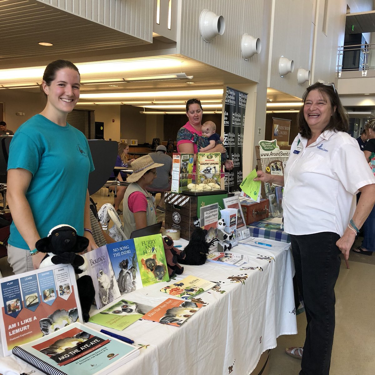WJKEducation's tweet photo. Lots of positive energy as teachers “Explore” at ED-Stravaganza.  @ThePattersonFdn @EdExploreSRQ @sarasotaschools https://t.co/vXYEJQBolE