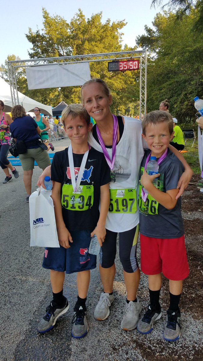 drfhutchinson's tweet photo. Kristie, Caeleb and Jack after finishing the 10th Annual Speedy PD 5K. Proud of you! @Run_SpeedyPD @HazelSHutch @ahutchinson5 https://t.co/BbQ4pgWZPr