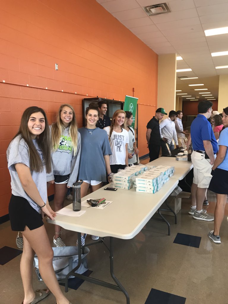 wcsSHS's tweet image. HOSA and Key Club volunteering at the WCS Employee Health Day @SummitSquad @WCSedu