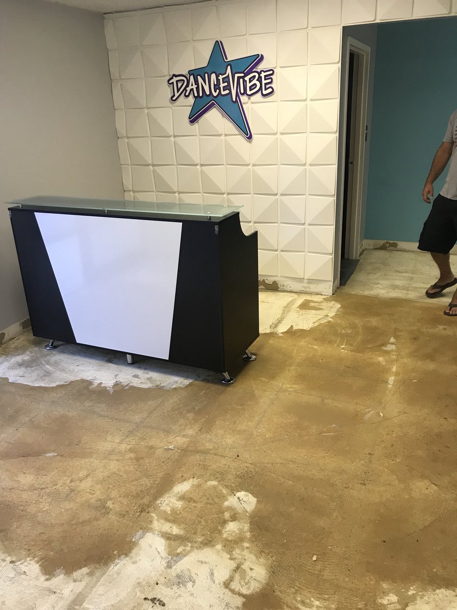 OnAllFloors717's tweet photo. New LVP flooring!!! Cost effective way to give your commercial space a facelift! Call for a free estimate!! 448-6318 #flooring #free estimates #install by professionals https://t.co/sVFKANdU4D