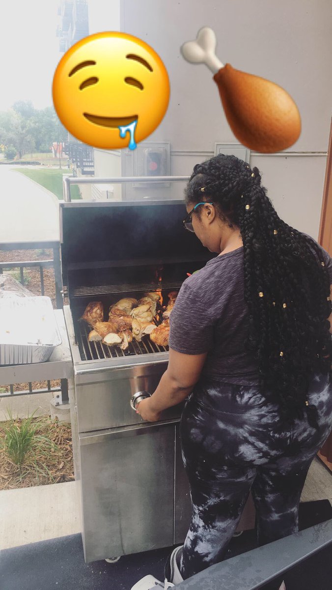 The party starts. Don’t miss the wings #nsbetcpcsquad