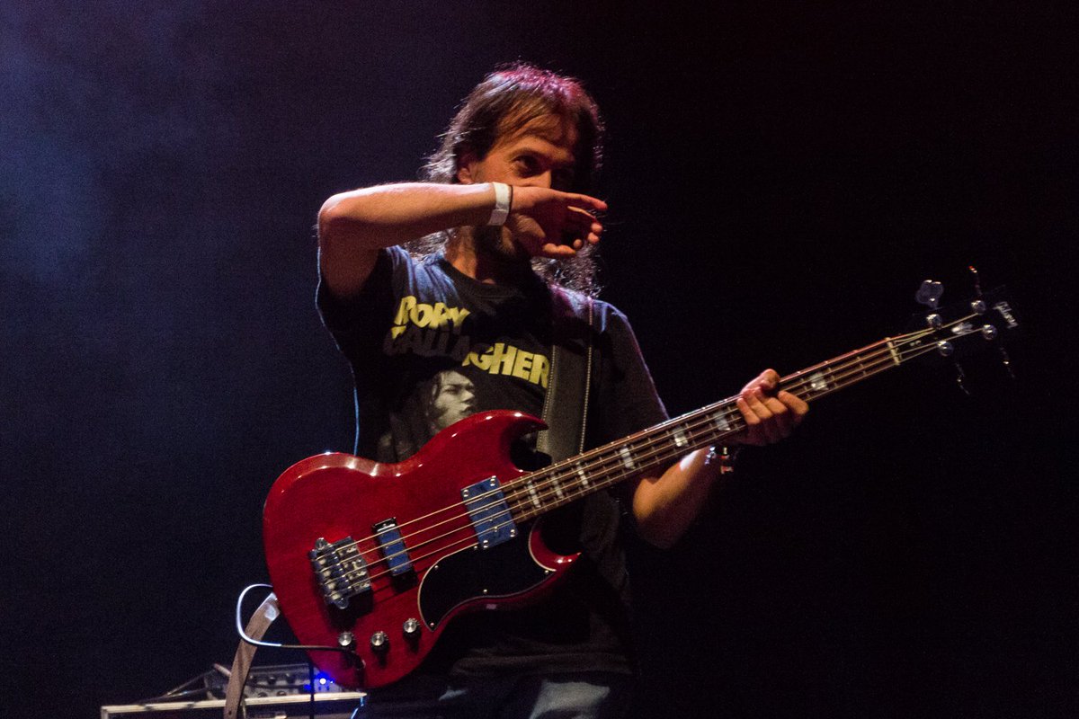 _exit_rocks's tweet photo. Unas cuantas fotos de anoche en Novo Mesoiro, gracias a @peque_esquimal y a todos los que acudísteis y nos hicisteis sentir tan bien. Fue inolvidable!!
#exitrocks #novomesoiro #coruña #mariapita18 https://t.co/tI6f0mbBOp