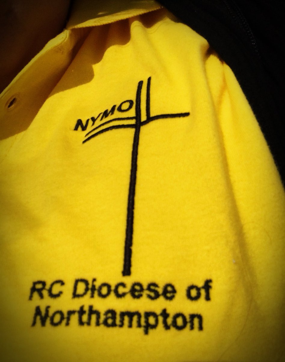 Representing our fabulous Diocese at Croke Park this evening for the Festival of Families with Pope Francis. We pray for all the families of <a href="/RCNorthampton/">Northampton Diocese</a> &amp; especially our young people @luxnymo