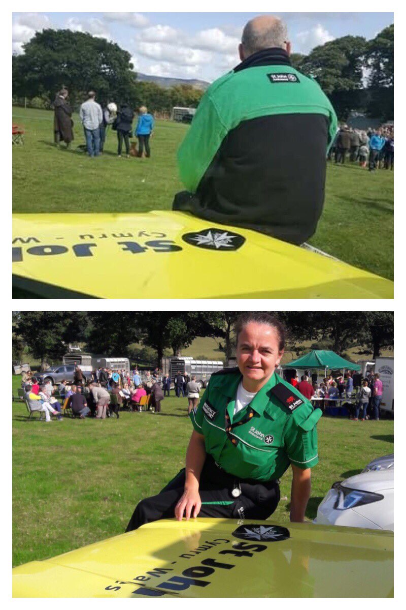 SJACValeOfClwyd's tweet photo. If youโre at the #Cyffylliog Show donโt forget to say hello to our #volunteers who are out on duty https://t.co/Re1M5Z3tBE