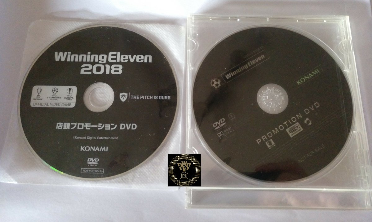 PESMUSEUM23's tweet photo. DVD's promocionales de #WE2018 #ウイイレ2018 y #WE9 #ウイイレ9 , se entregan a las tiendas autorizadas en Japón para promover la venta de juego, reproduciendo trailers e imágenes en la pantalla colocada en el expositor de venta del juego | @we_konami @officialpes #PESMUSEUM https://t.co/gvdL51JRd3