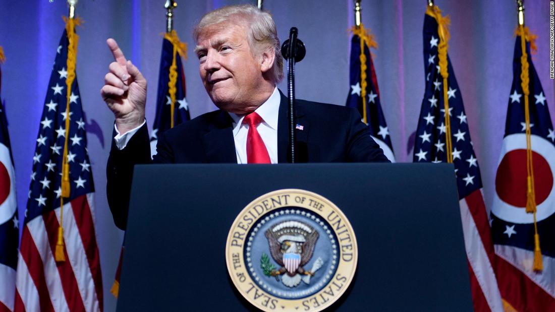 CNNPolitics's tweet photo. President Trump blames the death of Mollie Tibbetts on Democratic immigration policies https://t.co/8rN95Wl4Zk https://t.co/RTcohIf0rj