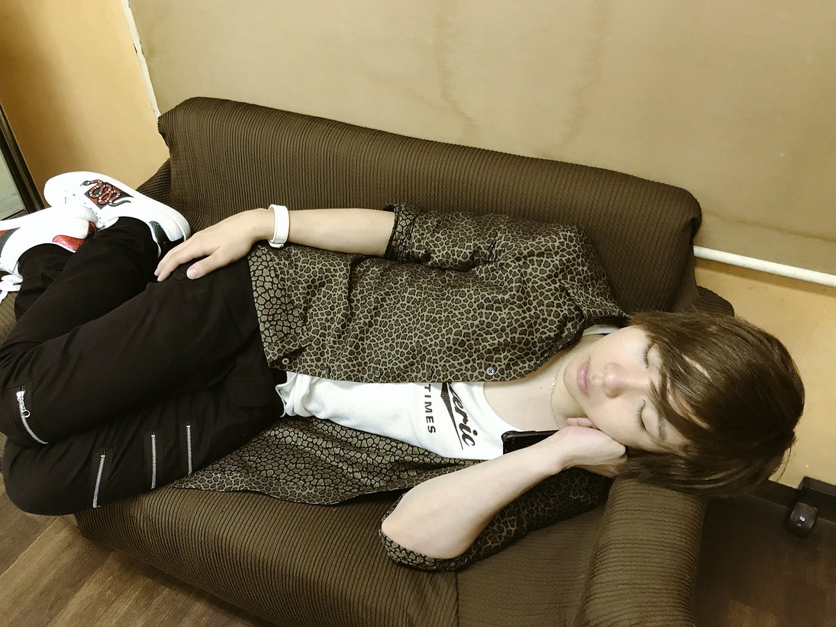 GIFTY_info's tweet photo. おやすみなさい…💤 https://t.co/KMpxVuLmQ1