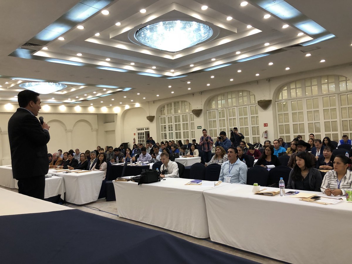 VHSondon_'s tweet photo. Iniciando los trabajos del segundo día de el curso “Humanismo al Gobierno”.  Tenemos a los mejores servidores públicos, tendremos a los más preparados. Gracias @kasmexiko y @ANACmx_ https://t.co/FfGnnkiFzj