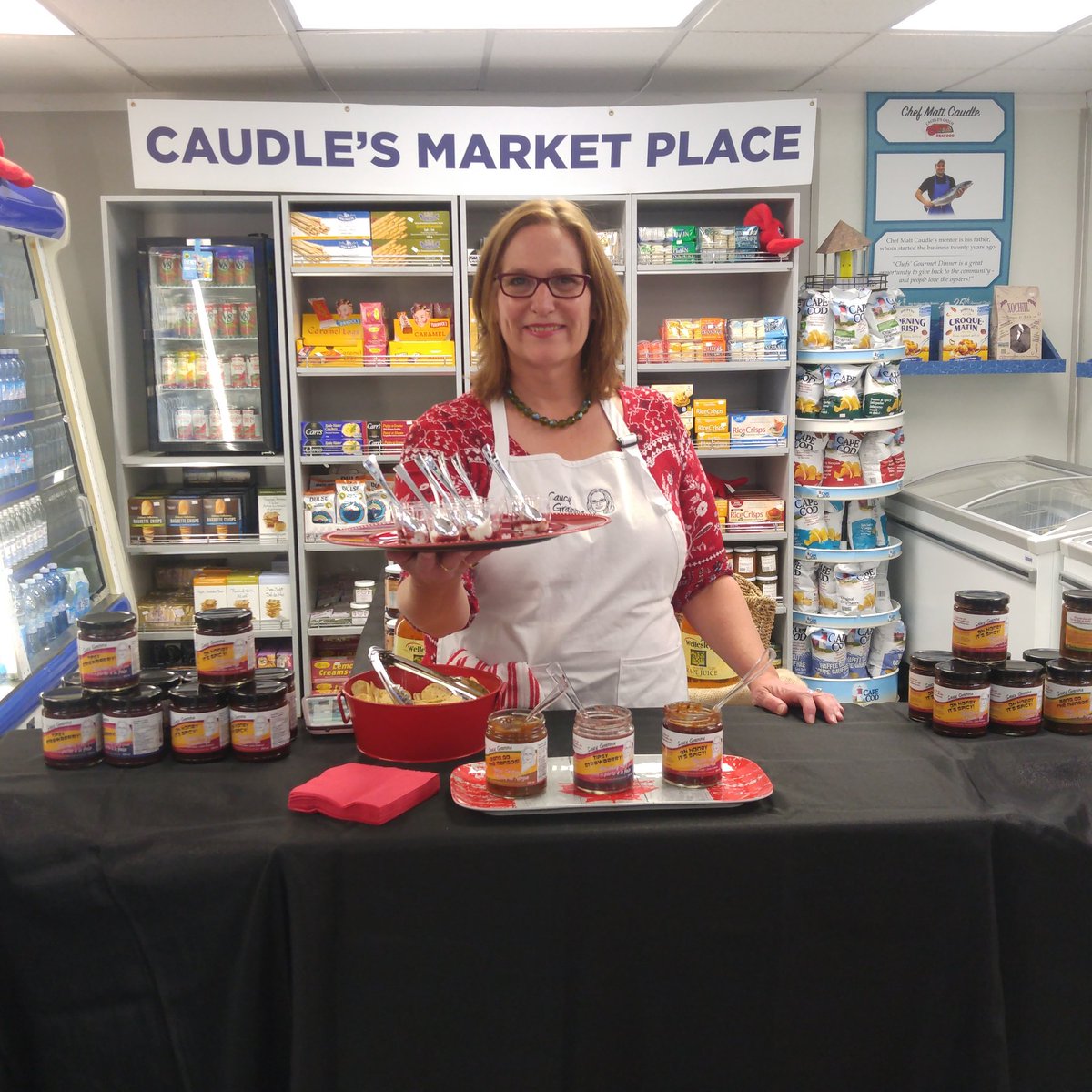 CaudlesCatch's tweet image. #FreeSampleSaturday

Stop by our main location and try a #freesample of some deliciously #local @SaucyGramma sauces!

#Yum #Supportlocal #Samples