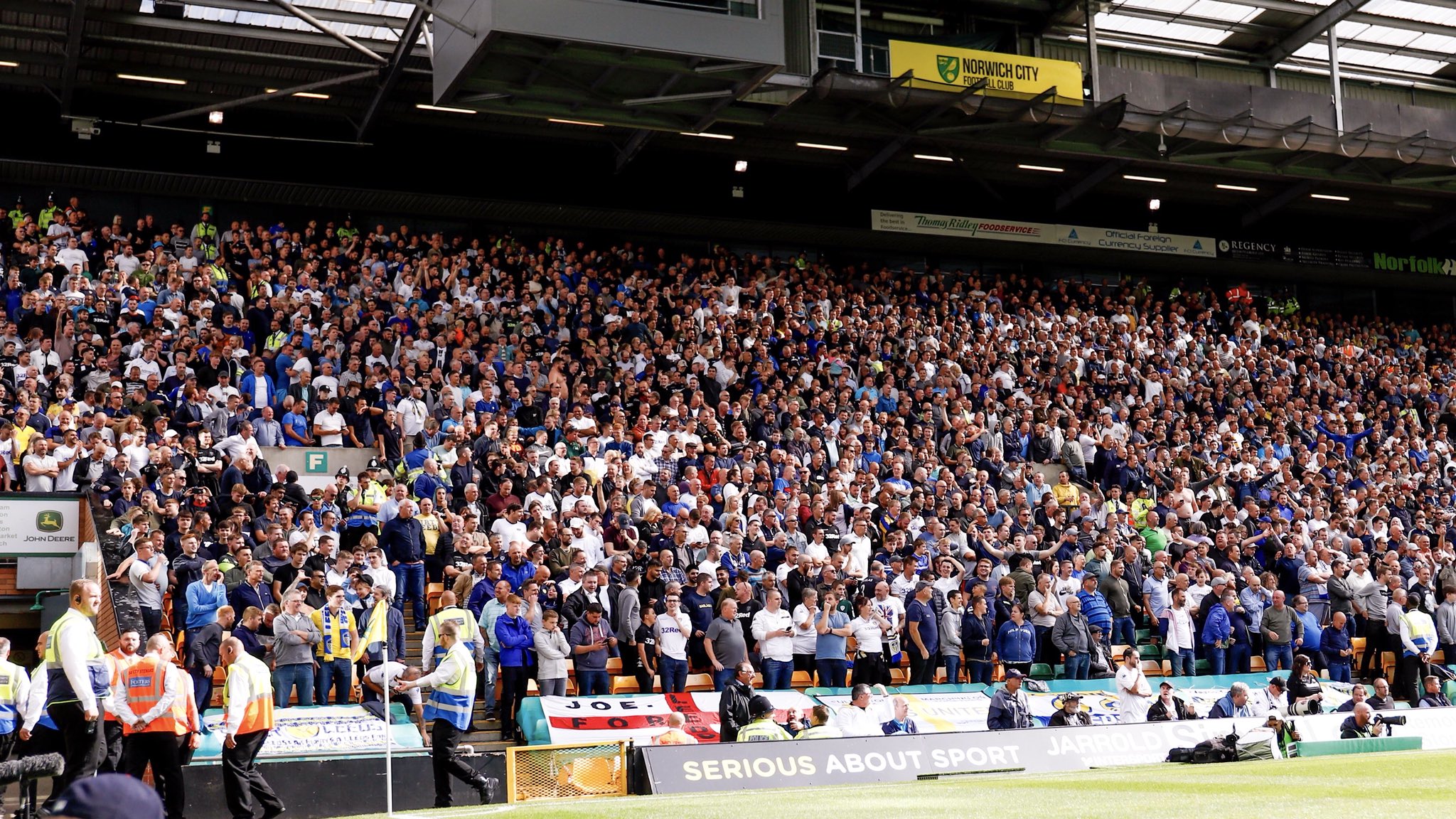 Leeds United on Twitter: "👏 | #LUFC fans certainly enjoying today's game as they switch between singing “We All Love Leeds” and “Let's Be Having You”… https://t.co/kTrjv3SVtz"