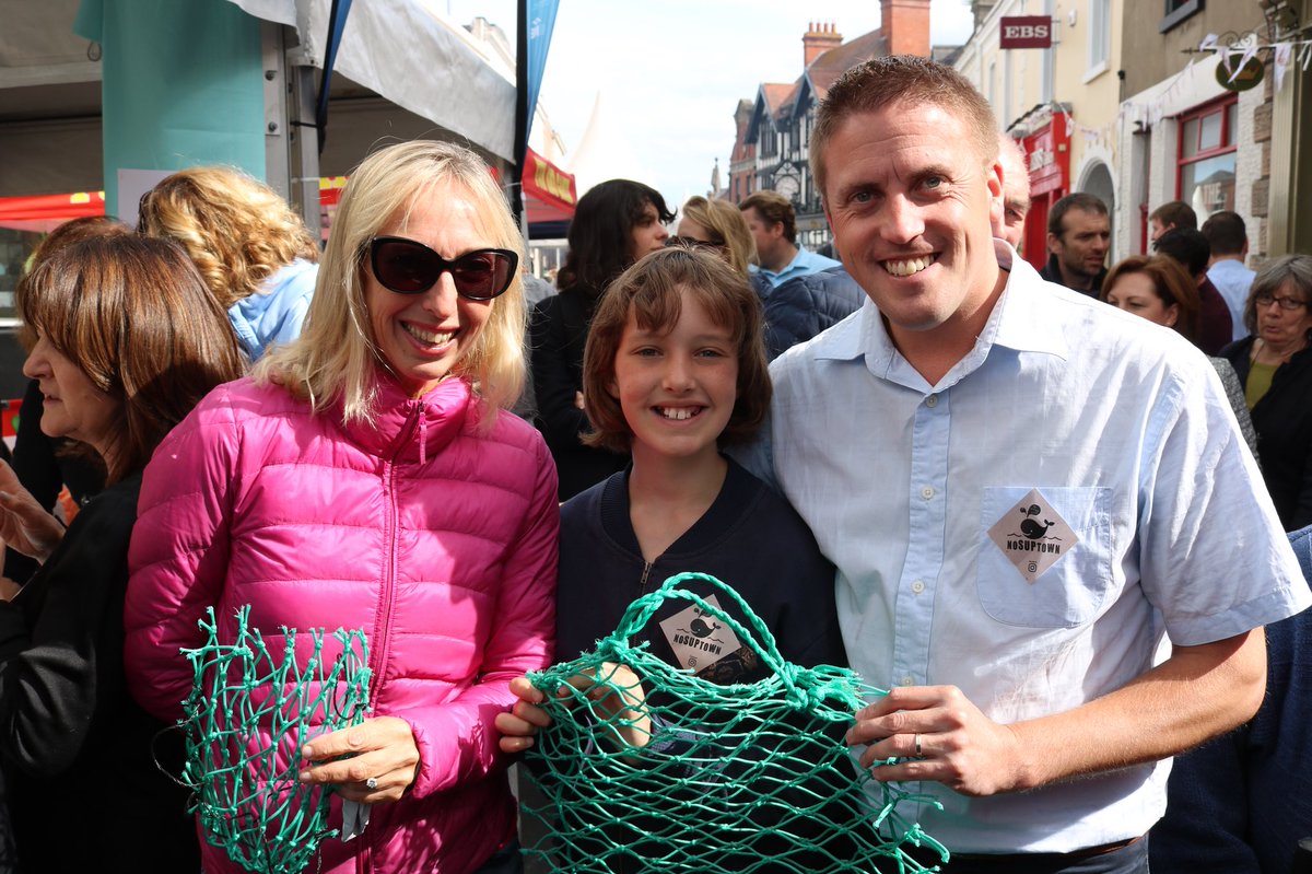 CormacDevlin's tweet image. ♻️ Well done to all involved in organising the @nosuptown (No Single Use Plastic Town) launch @LobFest2014 in #Dalkey today! Thank you for the invitation to join you on your crusade against #plastic! #ReduceSingleUsePlastics #ThinkBeforeYouBuy ♻️