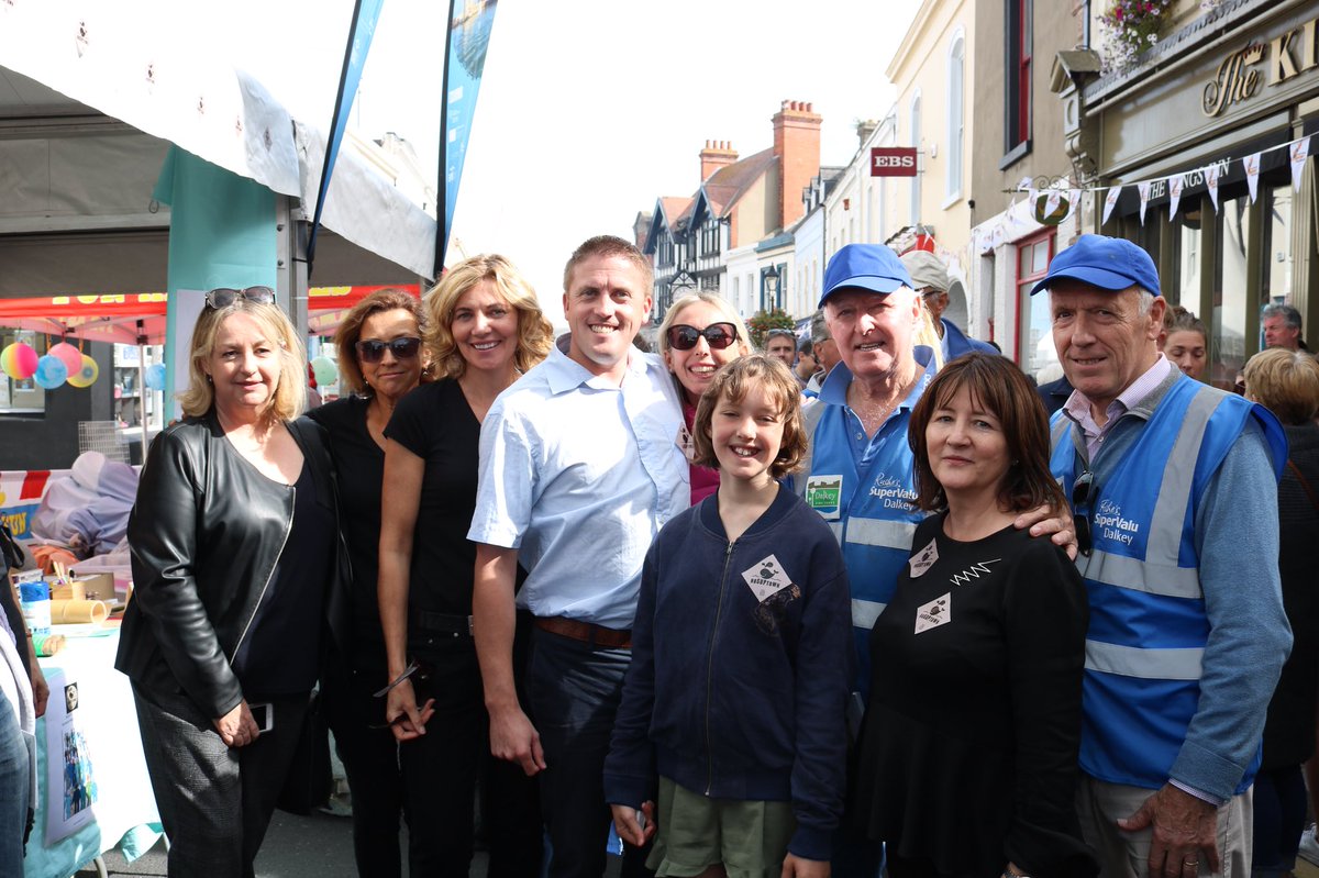 CormacDevlin's tweet image. ♻️ Well done to all involved in organising the @nosuptown (No Single Use Plastic Town) launch @LobFest2014 in #Dalkey today! Thank you for the invitation to join you on your crusade against #plastic! #ReduceSingleUsePlastics #ThinkBeforeYouBuy ♻️