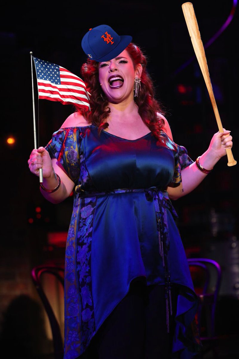 If you're looking for trouble, you should check near first base! Catch our talented @Cristalzheat this afternoon at <a href="/CitiField/">Citi Field</a> and on <a href="/SNYtv/">SNY</a>, as she opens the <a href="/Mets/">New York Mets</a> game with our national anthem. #alyshaumpires #pearlsaswinger