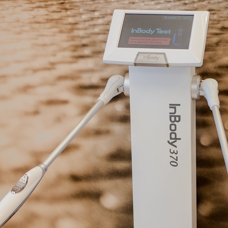 CompleteJax's tweet image. Stop by our store on Beach Boulevard to try out InBody USA body comp machine for just $10! @CNheadquarters  #completejax #completenutrition #bodycomp #fitness