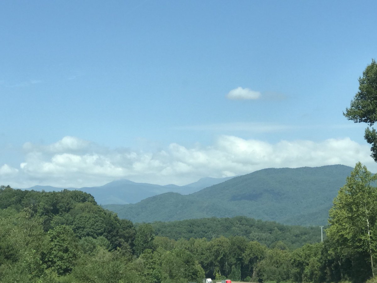 Beautiful day for a drive #mountains #beautifulday @FOX46Nick @BrandonStoff