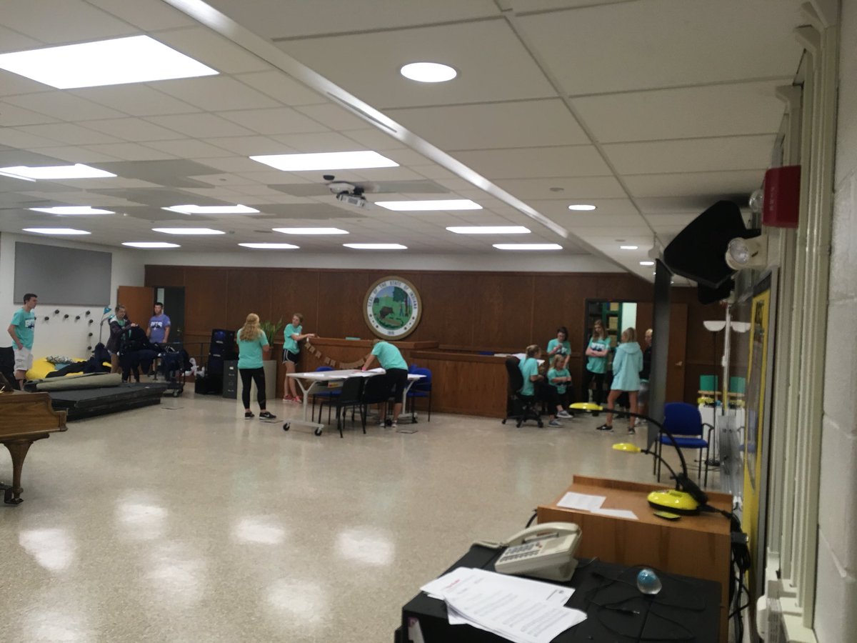 Shortridge's tweet photo. @butleru freshmen helping ya prepare a catalog of music for our visual and performing arts programs! #ButlerServes https://t.co/h4SfGNTSAf