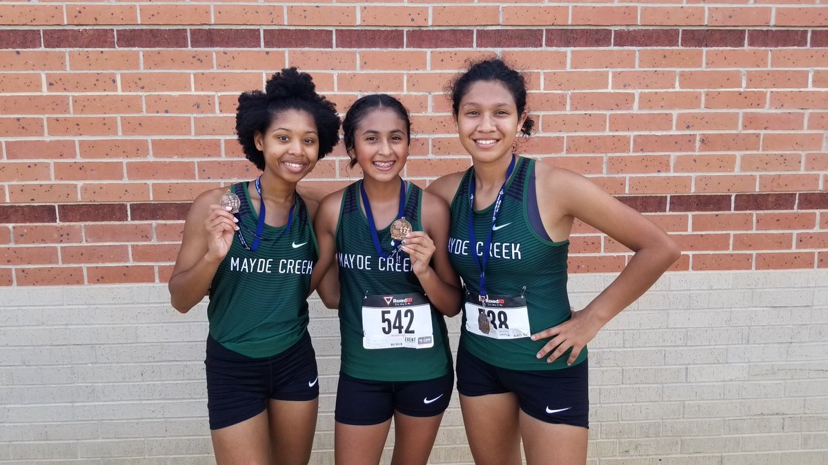 MaydeCreekXCTF's tweet photo. Medal winners from the Run the Ridge Invitational! Awesome job! #MaydeForThis #hardworkingrams @KK_Trnka @CoachRide @MCHSAthleticDep https://t.co/CGAE2UJk6g
