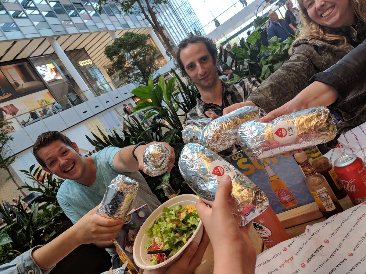 princessgsm's tweet photo. #holysalsa victory meal with @BeefontheReef https://t.co/LhrWrcs22I