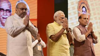 stfu_veer's tweet photo. Name a trio better than them and that will be your last opinion :) https://t.co/v9dno5LSdO