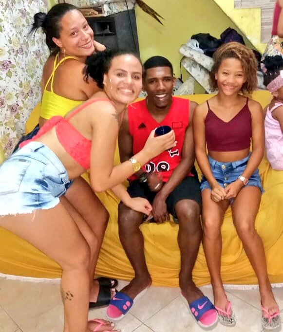 Bruna33971303's tweet photo. 😍😍 https://t.co/Z5991e8dlk