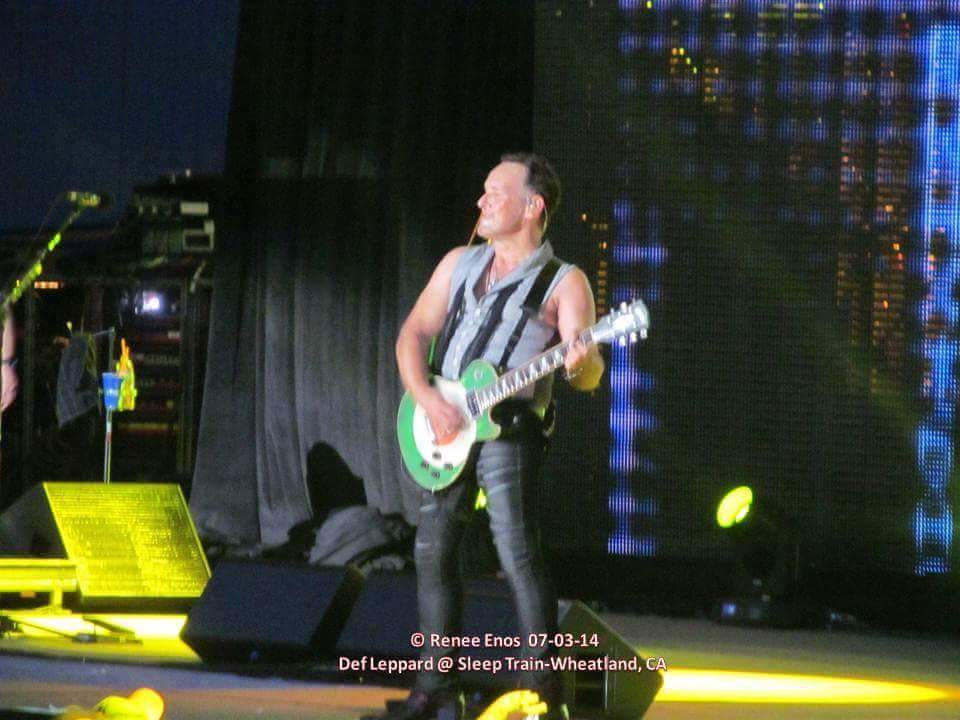 Happy birthday to the most awesome Vivian Campbell of Def Leppard today. 
