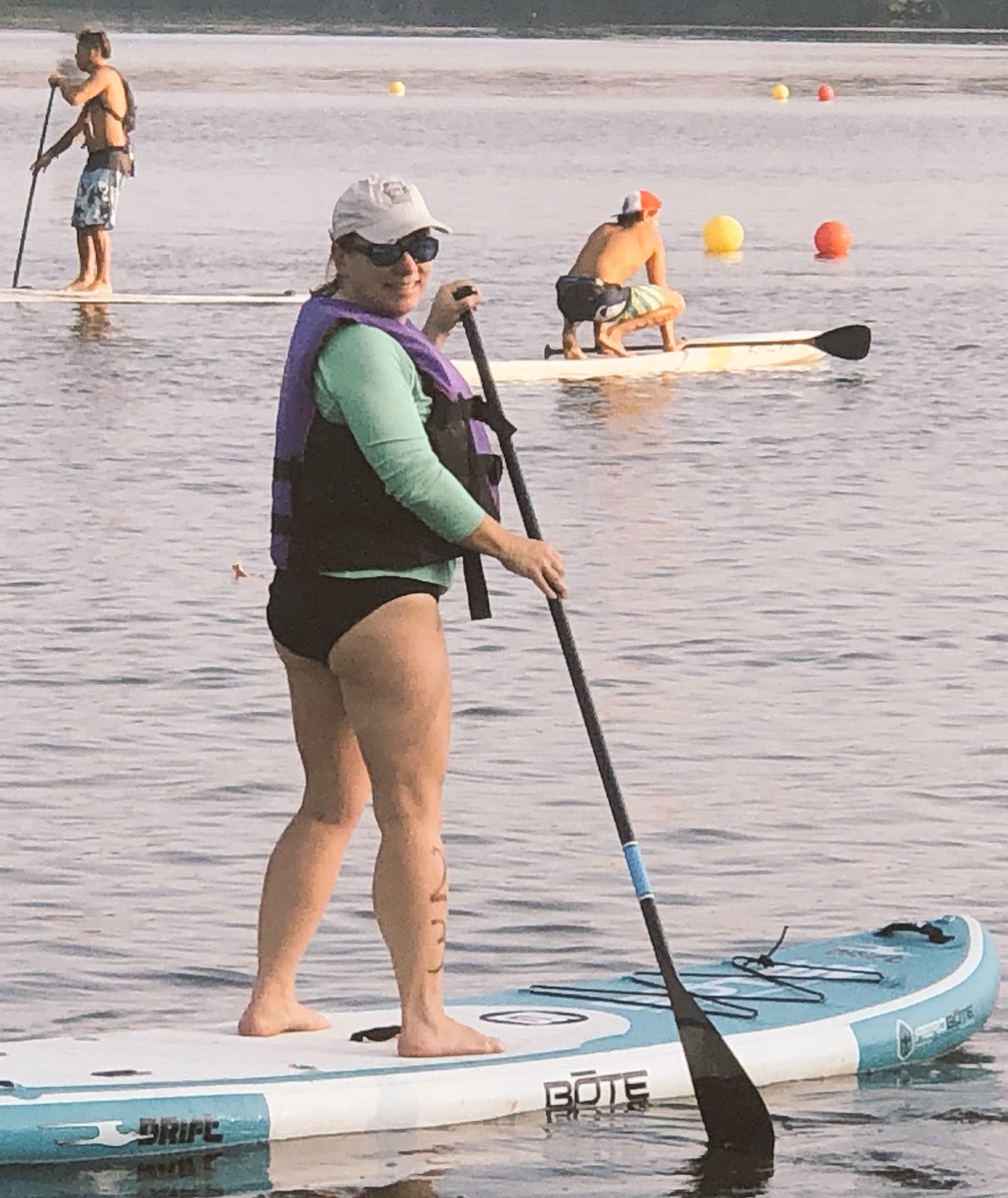 crowchristy's tweet photo. Finished 3 mile paddleboard race this morning. #firstraceever #montgomerydragonboat2018 https://t.co/EupMtQ41yj