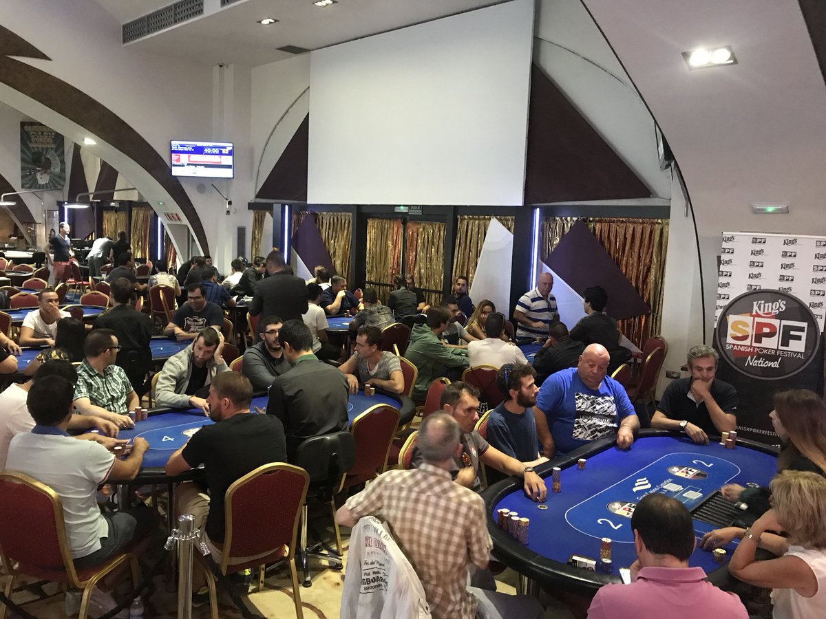 CasinoCastellon's tweet photo. ¡Y arranca el Día 2 #SSSWarmUp con 52 #players! ¡El 1C Turbo #SSSWarmUp de las 14h. acabó con 13 de los 20 😍! ¡En total, 146 jugadores, de momento😎, porque aún se puede entrar 😜! #Botazo @SPFpoker @SSSPoker #SSS https://t.co/OMgpcNhb9Q