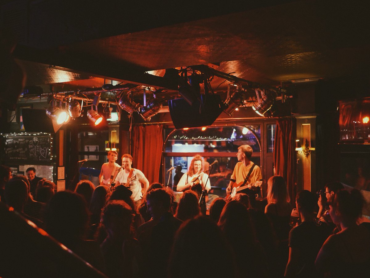 Can’t wait to have a chat with <a href="/Bob_Fischer/">Bob Fischer</a> later on and play some songs for the <a href="/bbcintroducing/">BBC Music Introducing</a> show, tonight at 8PM on <a href="/BBCTees/">BBC Tees</a> #thisishowitbegins