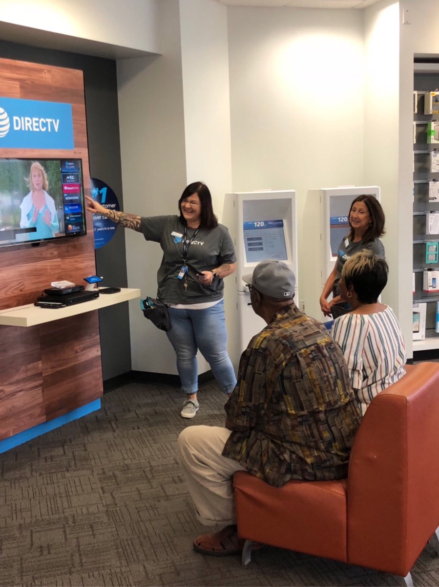 Team__TCo's tweet photo. #MidStateProud #Demo #GetTheCustomerInvolved #Directv https://t.co/uhqm4HP2Ew