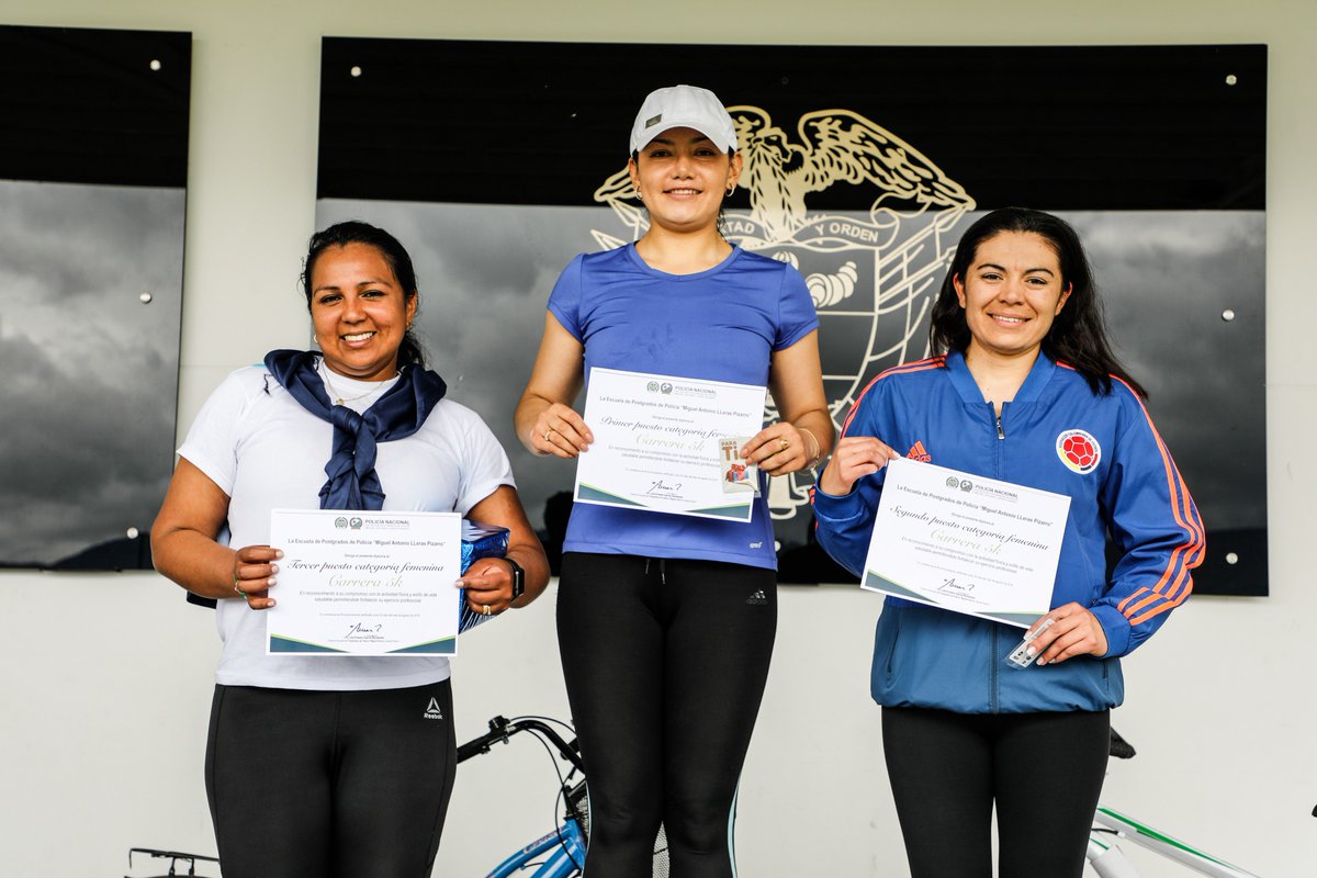 PosgradosPonal's tweet photo. #RunningEspol este es nuestros pódium de ganadores en la categoría #5K FELICITACIONES #Deporte #DejaTodoPorAlguienMas #ElGustoDeAyudarNosAcerca 🎖️ https://t.co/kOQPs03weH
