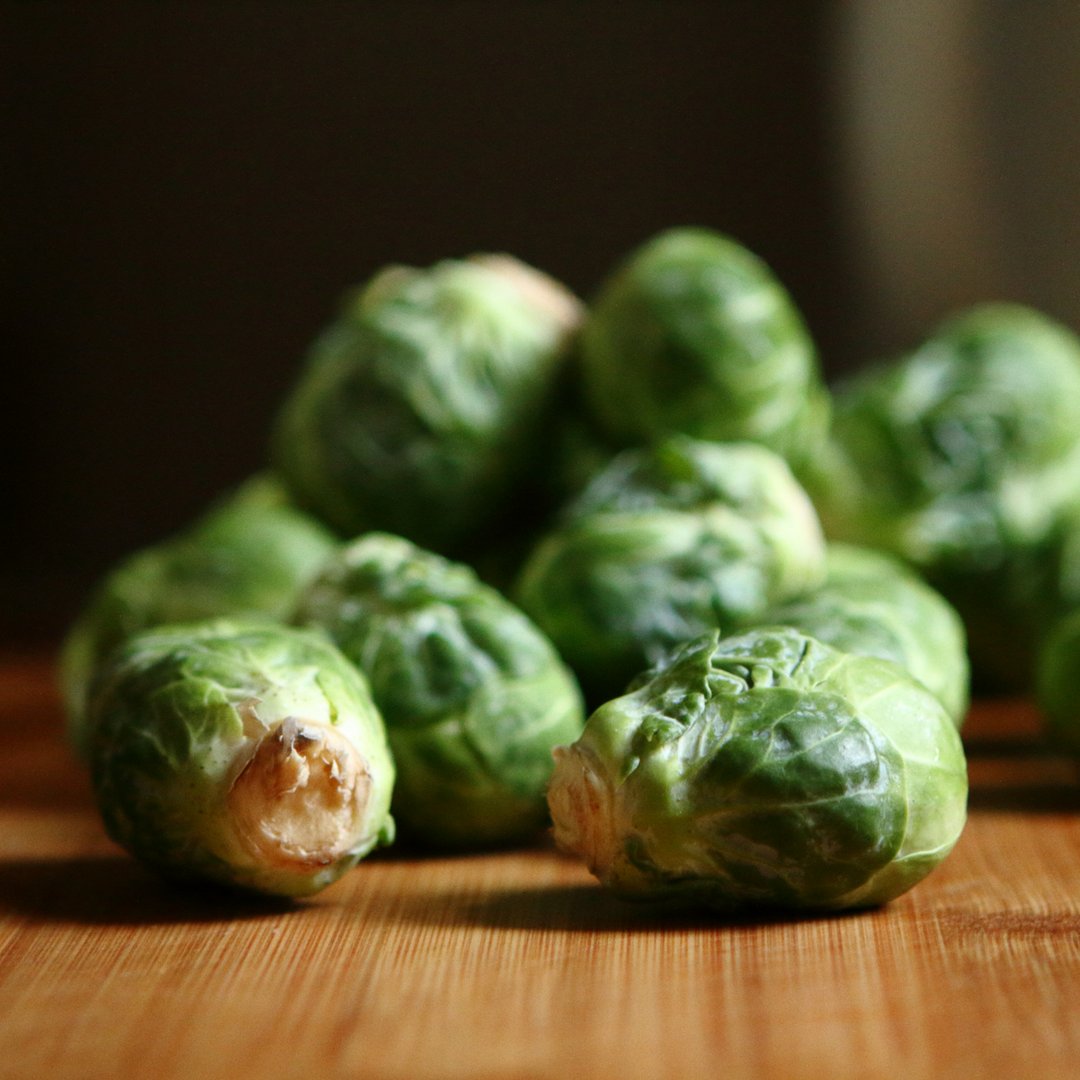 EarthExotics's tweet image. Shredded Brussels Sprout Salad with Pistachios, Cranberries &amp;amp; Vegan Parmesan Cheese is a well rounded &amp;amp; delicious salad is a hit at any dinner via @simplicityjenn 
Learn more at jennpike.com/rocksolidbooty
#thesimplicityproject #thehormoneproject
