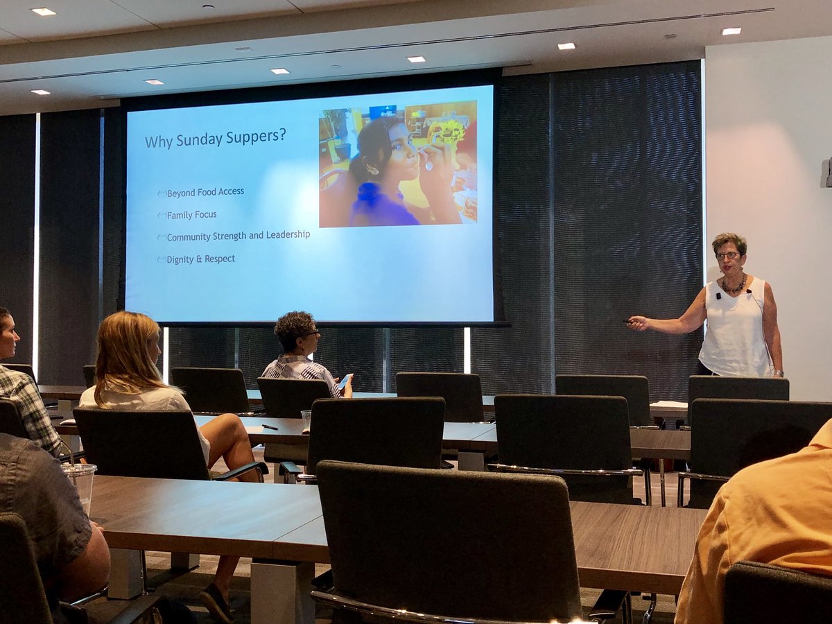 Laura_Storck's tweet image. “The family meal can be a haven if you let it.” Linda Samost, founder of Sunday Suppers, shared how food, education, and community-building can strengthen the health and well-being of families experiencing poverty and food insecurity. #cmphl #creativemornings #payitforward