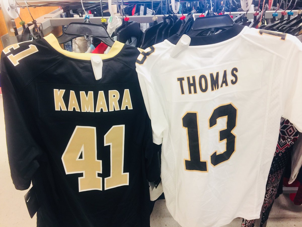 tootie_thomas's tweet photo. Shout out @tjmaxx ! Great finds. Game day ready @Cantguardmike @A_kamara6 #SaintsGameday #imalwaysready https://t.co/8C54wGchrt