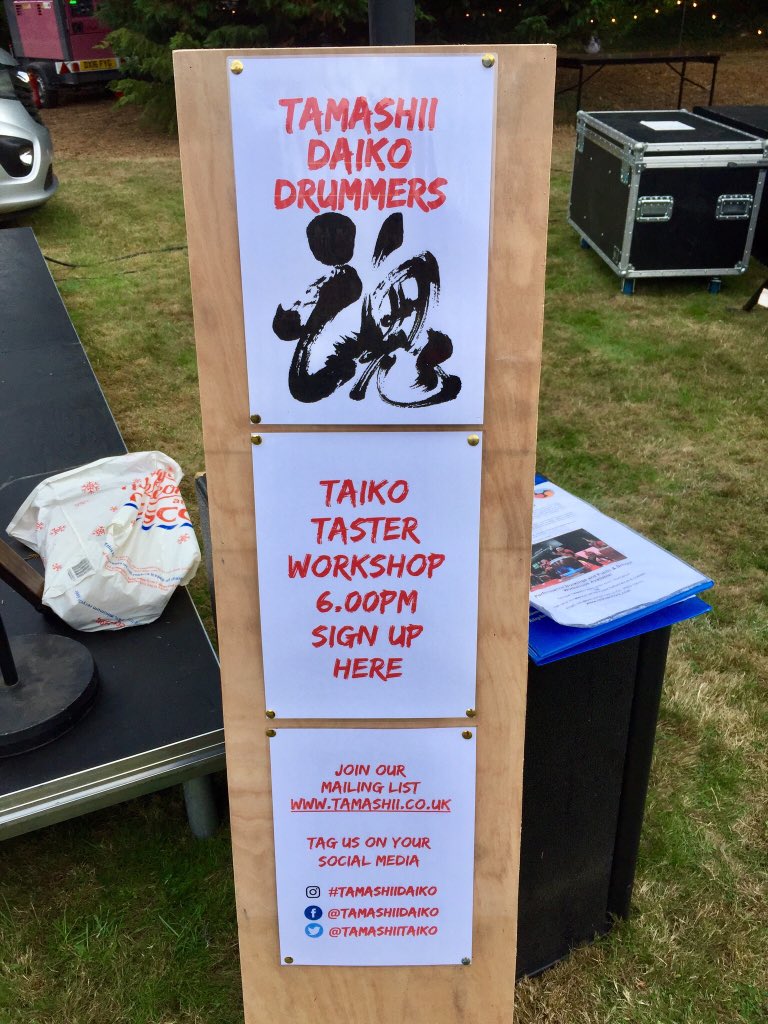 All set up and ready to go! We will be having taster taiko workshops at 6pm onwards. Don’t forget to sign up and reserve your place! (Sign up sheets will be around). 

#TamashiiDaiko #TamashiiTaikoUK #taiko #shinnyoen
