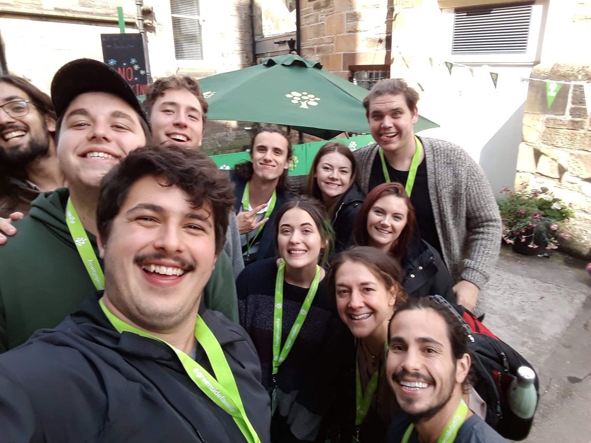0HourCollective's tweet photo. Great to catch up with the guys from @DefOfManThePlay earlier! ❤️ https://t.co/D59Zvvpdmn