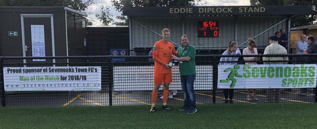 SevenoaksTownFC's tweet photo. Today’s @7oaksSports MOM @benbridlecard23 🔵⚫️⚽️ https://t.co/XVpLLIsgwl