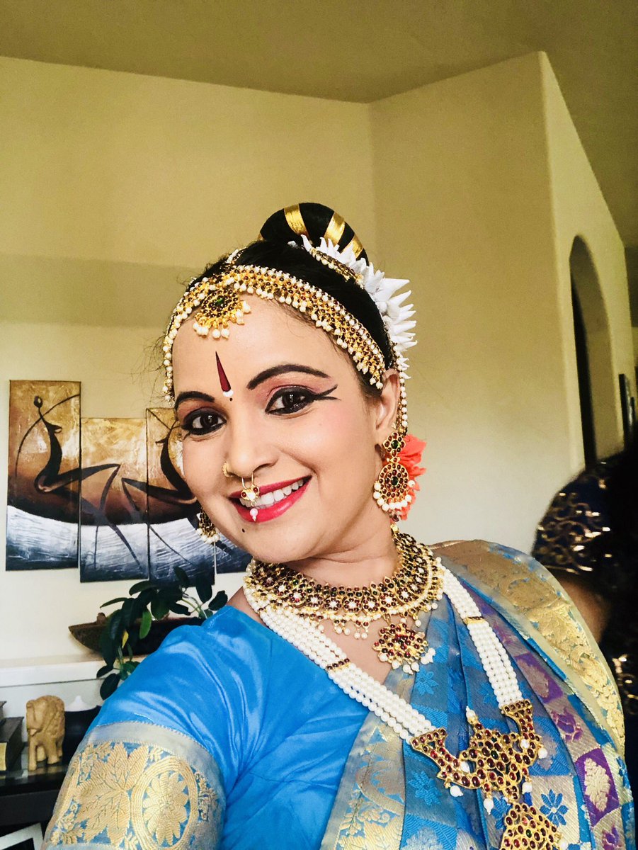 kinnu3's tweet photo. Come celebrate dance with us!! #BlueLord #kuchipudi https://t.co/pY0zkL7wPO