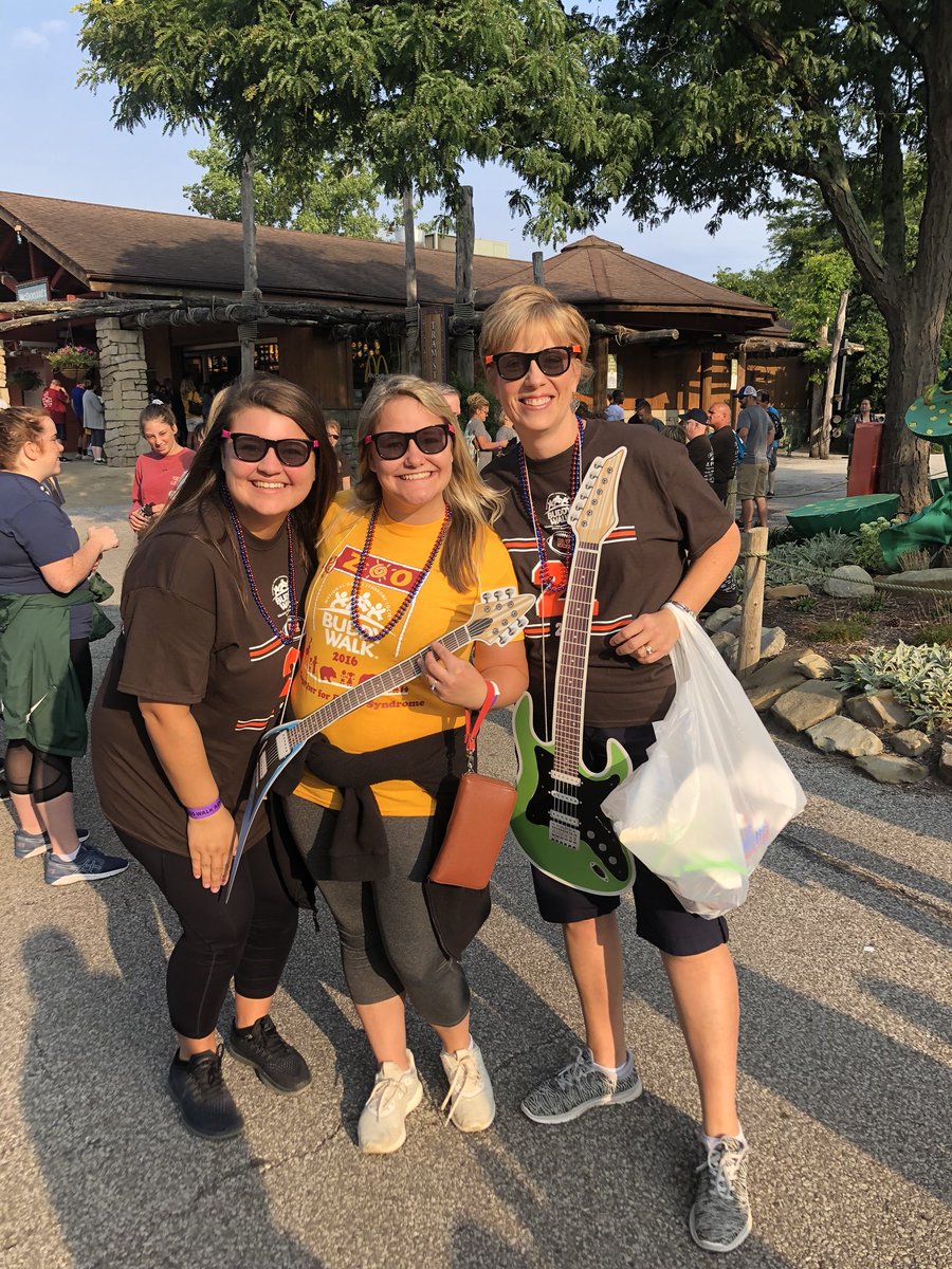 DS_CowgirlUp's tweet photo. The Revere Rockstars were awesome!!! @RichfieldElem @gulley_julie @miss_gahan @Burkhartbuddies @PiperShort1 https://t.co/lLZBTyzq0u