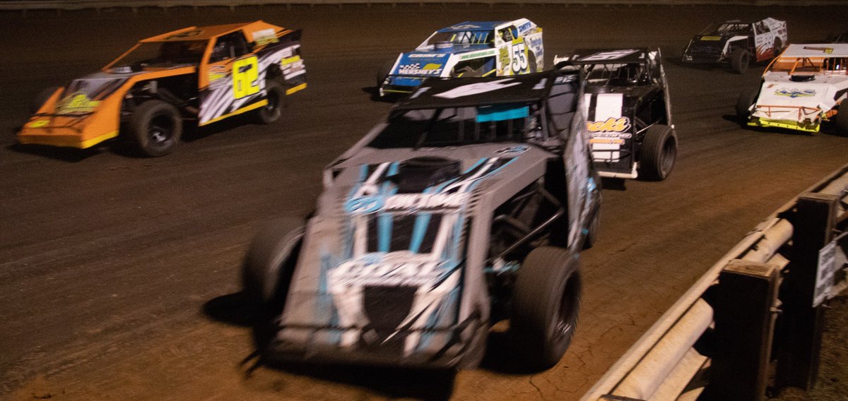 It's that time again! Look out...we're coming at ya! The Hoosier Tire Mid-atlantic <a href="/MAModifieds/">Mid-Atlantic Modifieds</a>  returns to action TONIGHT at the <a href="/Hagerstownspdwy/">Hagerstown Speedway</a>  for the 50th race in Series history! See ya tonight!!
