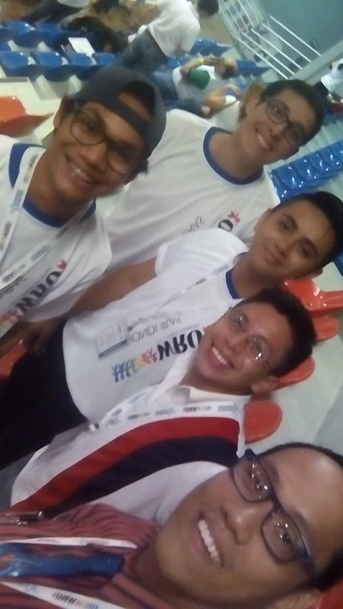 MarlonBreve's tweet photo. Ambos equipos de estudiantes de @UNITEC_hn TGU y SPS clasificaron a la final de la Olimpiada Nacional de Robótica #WRO de Honduras. ¡Vamos muchachos, sigan compitiendo! https://t.co/UlfRN39L68
