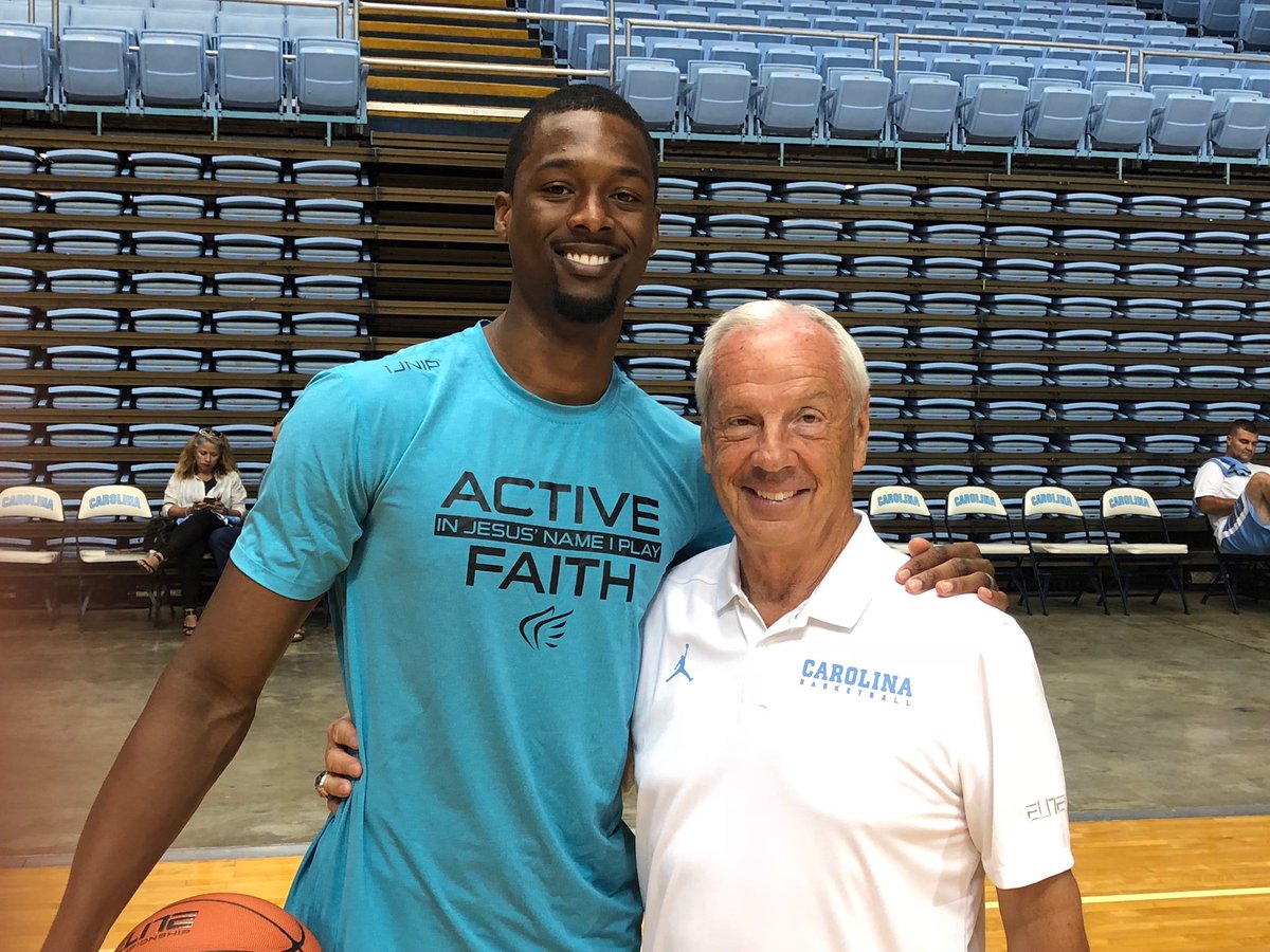 UNC_Basketball's tweet photo. NBA champion and Olympic gold medalist Harrison Barnes and Coach Williams #CarolinaFamilyWknd https://t.co/rIAX31L1QV