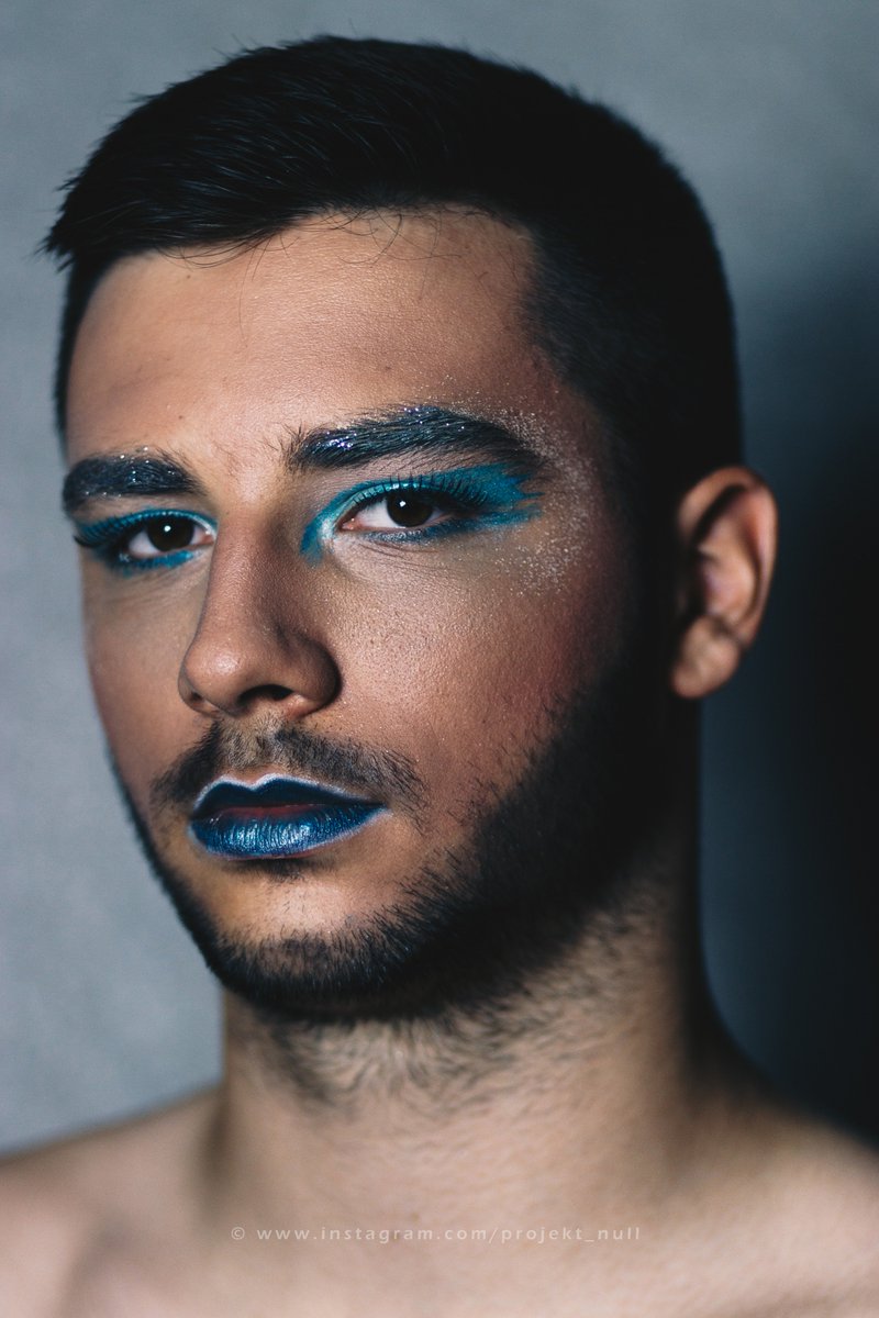 projekt_null's tweet photo. #ProjectZER0 
--
Model: Georg
Make Up: Ulli Straus https://t.co/Ba45wkiApt 
Photographer: Oliver Suchanek @xdatfussel 
--
Instagram: https://t.co/rNv9wlYa9i   
tumblr: https://t.co/QbrkHRY6Oz   
facebook: https://t.co/fooZr9cirv https://t.co/8AIWLEFYeG