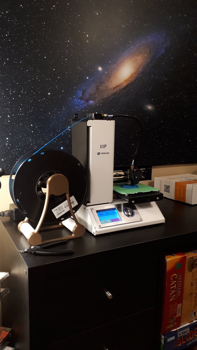 LaelRadkey's tweet photo. So happy to have my little workhorse #MPMini back up and running after a trip to Eureka Technologies https://t.co/PNW0linWBj in Sackville for a new power switch. Printing some new silk PLA without even releveling after several car trips. #3dprinting https://t.co/lPJAr1WqWu