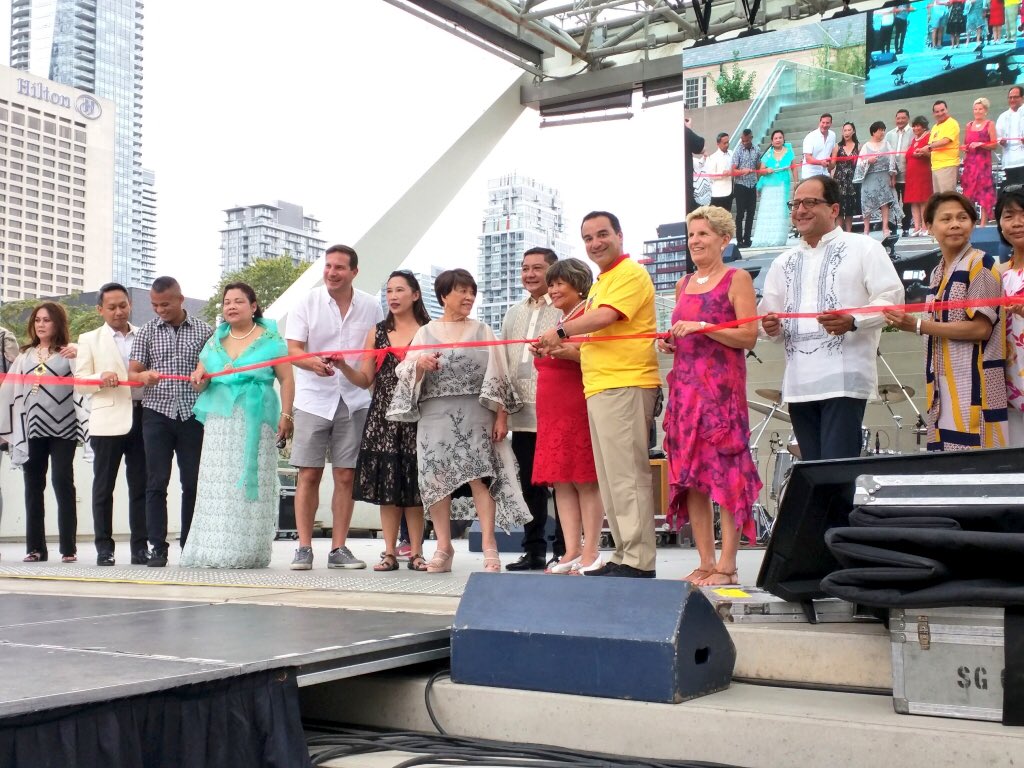 LevittMichael's tweet photo. Celebrating w/ the vibrant #Filipino community from across the GTA at the @pidctoronto #Mabuhay Festival. #pidc2018 #cdnpoli https://t.co/Tl3JAxHatL