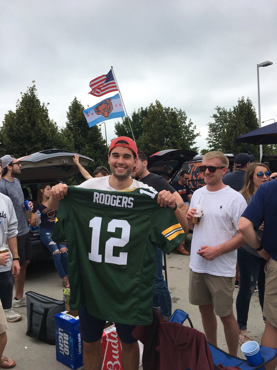 CHSN_Bears's tweet photo. The guy in the sunglasses is the owner of the jersey, but he didn’t want to claim it in the South Lot tailgate. #Bears #Packers LWH https://t.co/l76ox9SLjP