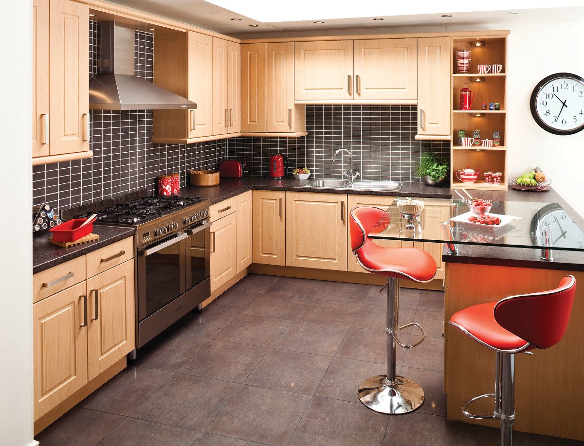 AlexandraMovesU's tweet photo. Check out these under $1000 kitchen renovations! https://t.co/hXhxnXkjoL https://t.co/OAwGuqnzRk