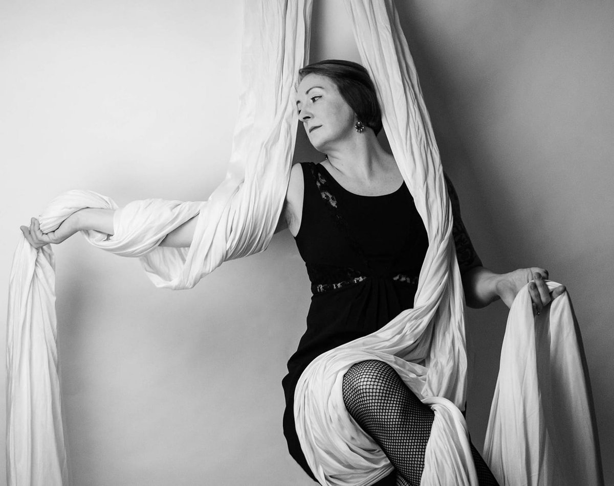 TheMuseBrooklyn's tweet photo. Catch Heather soaring &amp; serenading tomorrow evening w/ @ABCirque in the Tao Line &amp; Artists in Residence Showcase! From the world of contemporary #opera, Heather creates pieces that fuse aerial movement &amp; vocal music. 

Tix here! https://t.co/2DnLqXZFOq

PC: Whitney George https://t.co/wNnrP3yeO1