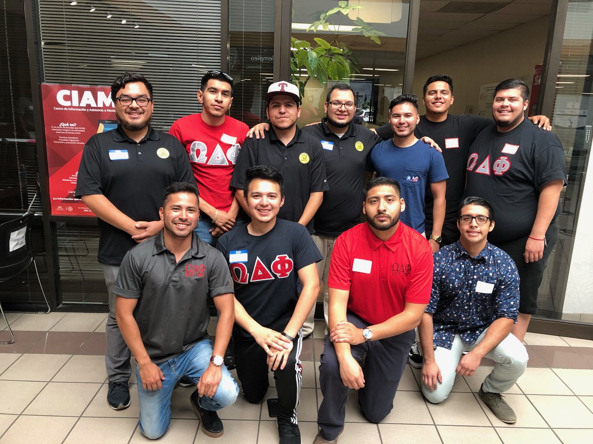 Service Saturday: Brothers in DFW dedicated their morning to assisting with DACA Renewals at the NTDT/RAICES clinic held at the Consulado General de Mexico in Dallas, TX #SERVICEistheLIGHT #WhyWeServe