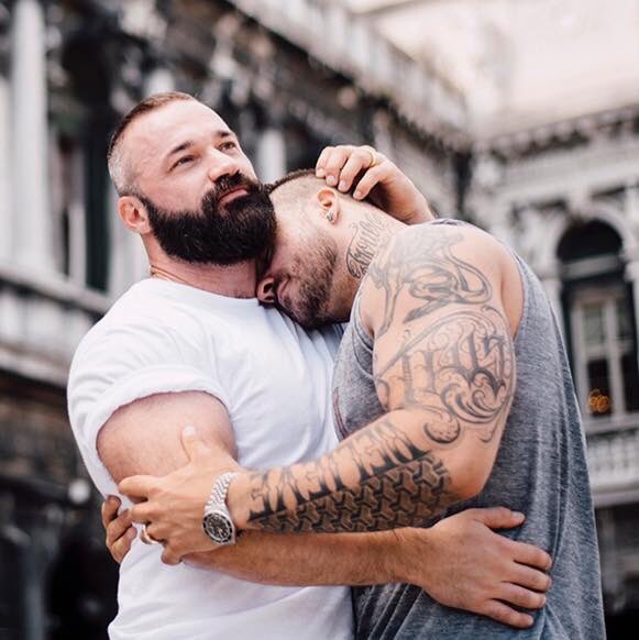 WolfDeutschland's tweet photo. E T E R N I T Y #love #summer #endless #wolfandpup #wolfdeutschland #lovetocuddle https://t.co/tUBQcfd99D